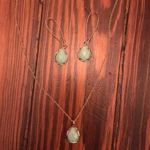 Kendra Scott mint drop earring and necklace set